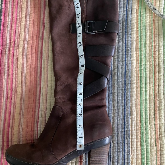 Clarks rich brown nubuck suede lined knee high boots - Picture 10 of 10